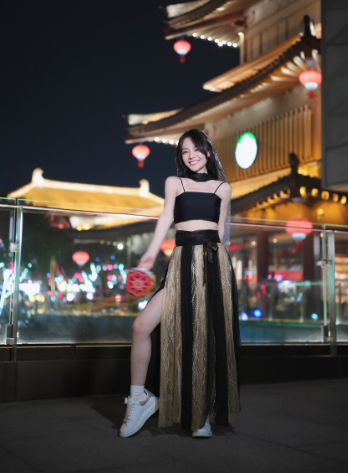 鱼闪闪，一个令所有人敬佩的主播