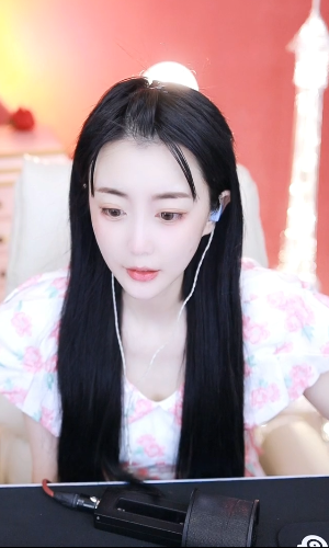 佳玉的绝美时刻，最新开播美照