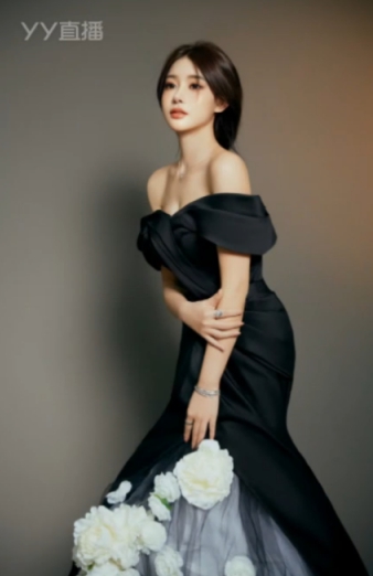 兰梦莎最新写真分享，美！