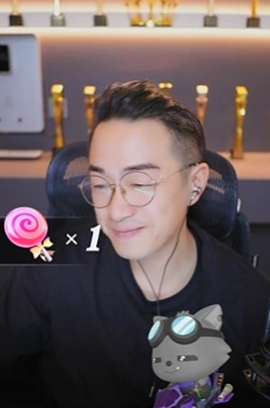 小猫咪播一天顶一周！老毕：我默默承受