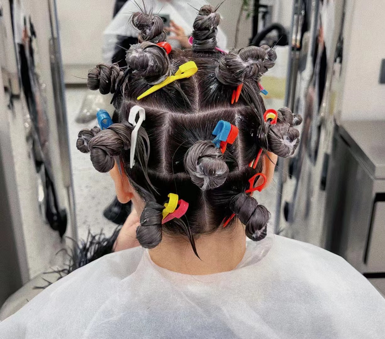 过年三件套齐全，囧囧丸回家过年！