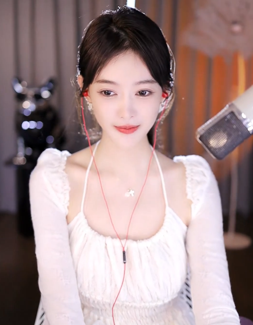 震动全YY！天晴哥豪开芮甜甜国王