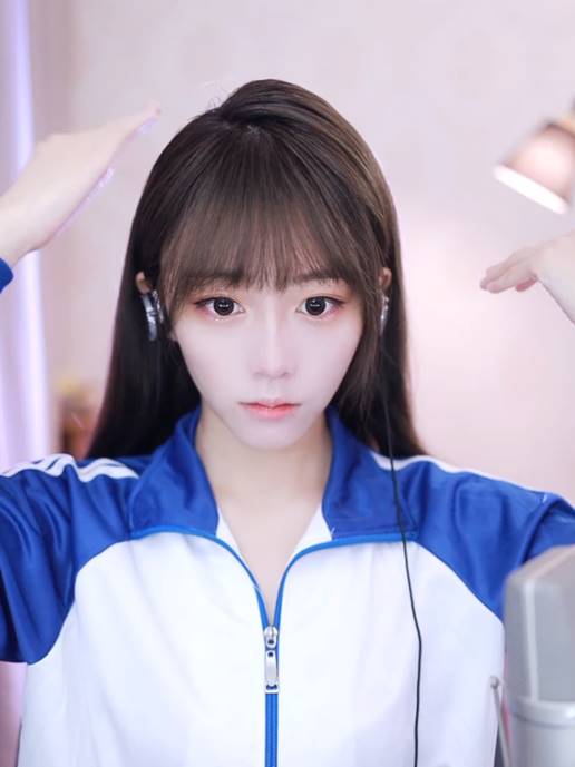 YY日报：老李剃光头，老毕挂玄律