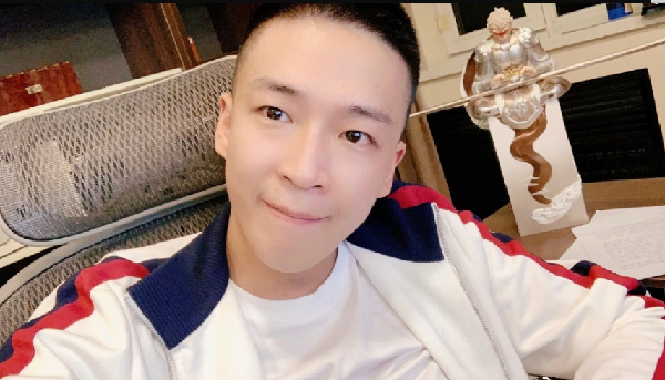 激动到落泪！刘一手感谢神豪
