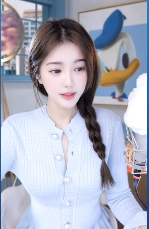 粉丝太给力，微凉尴尬点名！