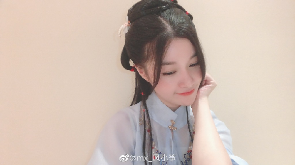 花容月貌！风小筝古装照唯美写真