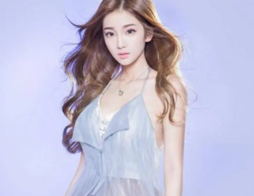 看好凉凉最美，风起哥新宠微凉