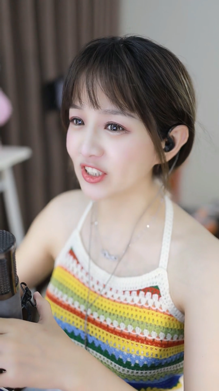 文儿：我跟sexy不搭边