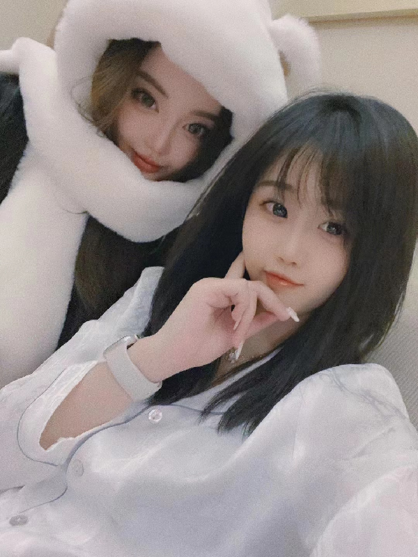 晓夏接机，雅琪抵达厦门报平安！