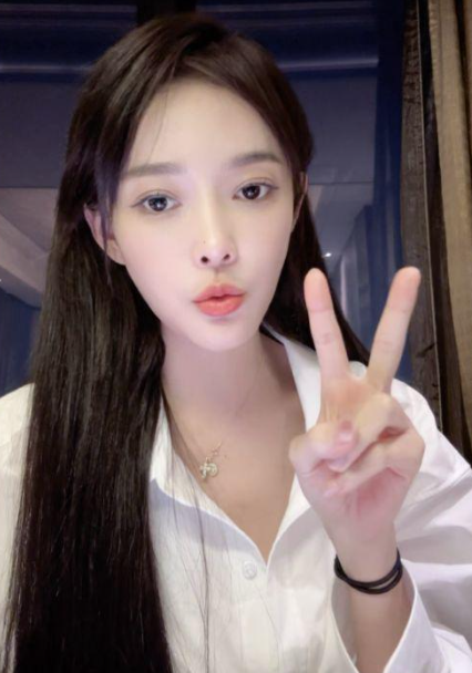 芮甜甜曝光结婚生娃后，没有任何影响