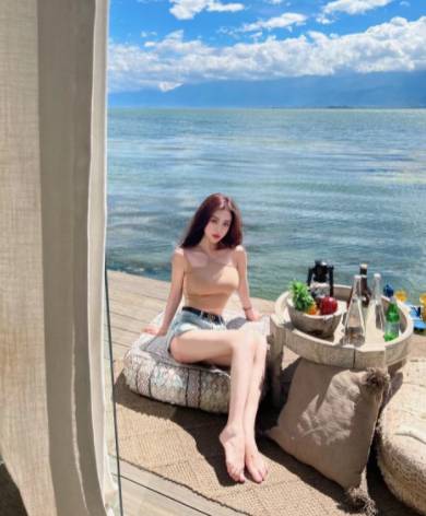 性感礼服惊艳四座？徐梦尧答谢会