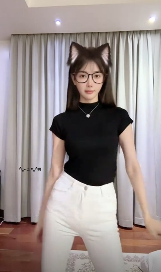 只要钱不要时长，话社起诉小洲？