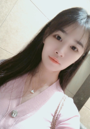 女脱组的这位电母谁也不敢忽视