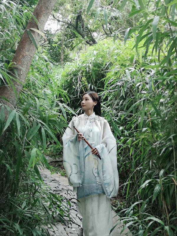 倾国倾城！小猫咪的江湖侠女写真