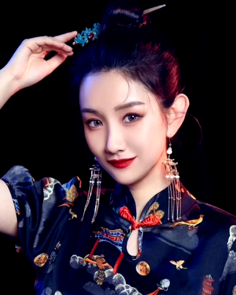 可惜，女神王衣架二上头条均被秒