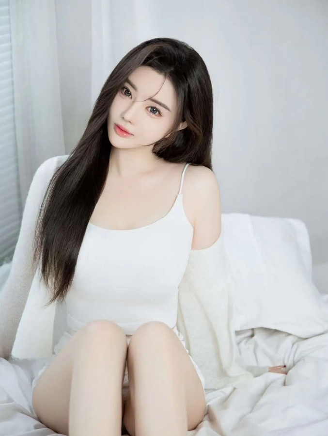 全是P图？晓夏发圈晒美照