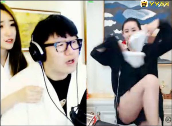 小安九跳舞！性感美腿美背乍现
