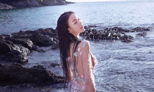 美女遇芮甜甜，激动到尖叫