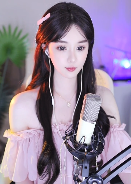 1200万票！尹小迷豪夺4轮头条