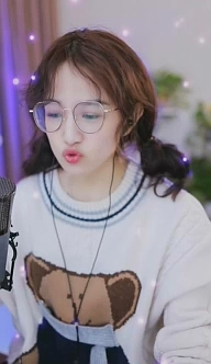 文儿做媒，聚会有很多美女参加