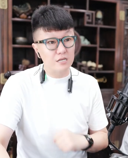 神豪涛哥喜欢在YY玩，曾经支持大佛对手！