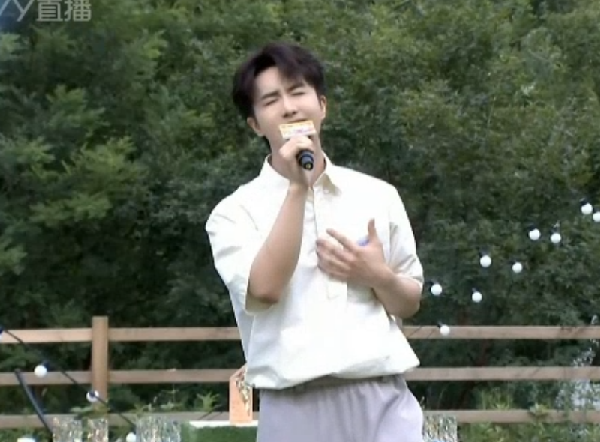 全面碾压！玄律苏姗姗气场全开