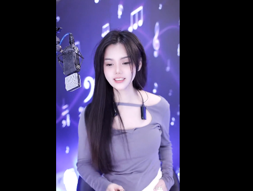 “为哈而来”神豪哈哥豪刷小U哈