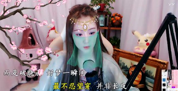 高贵典雅！稳baby化身古装美人