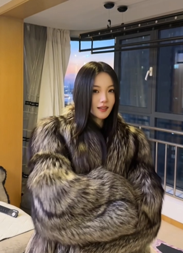 小凌晨全yy第一，醉清风长期陪伴