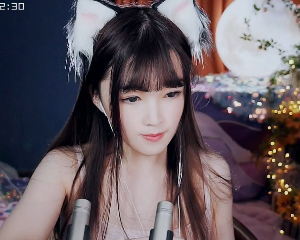 超可爱！小仙女少寒的猫耳造型