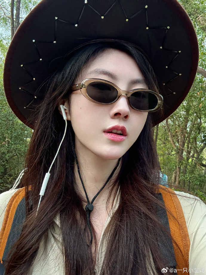 小温妮上大分，偷心李李复古滤镜！