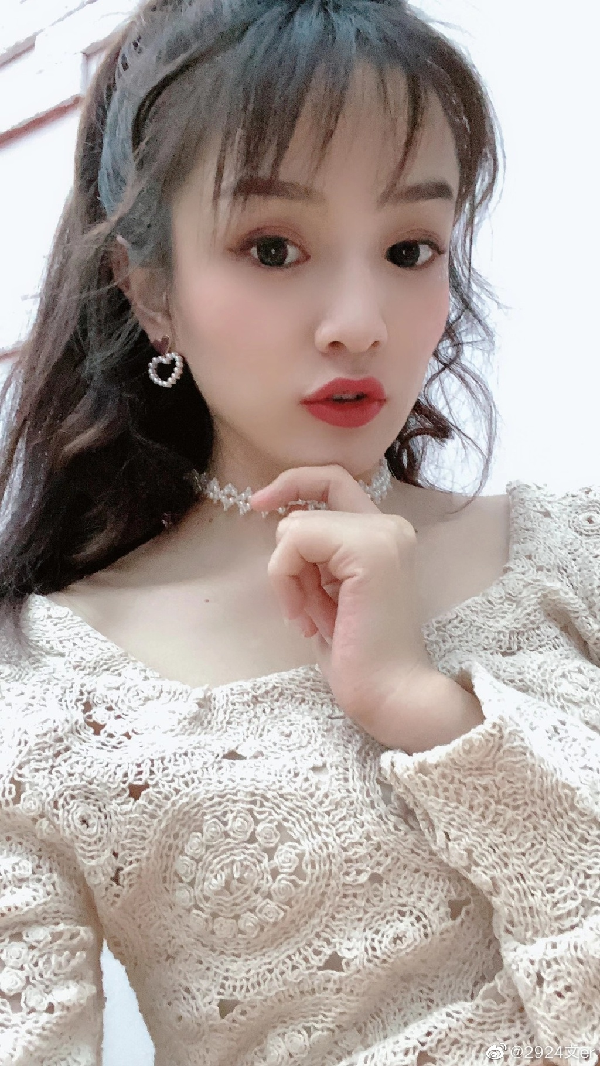 天仙下凡！文儿线下生活美照