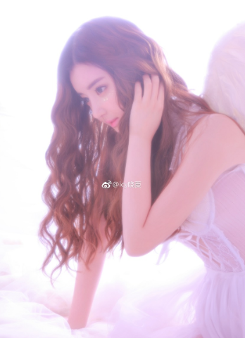 YY日报：浩甜文激战，酋官宣猫咪